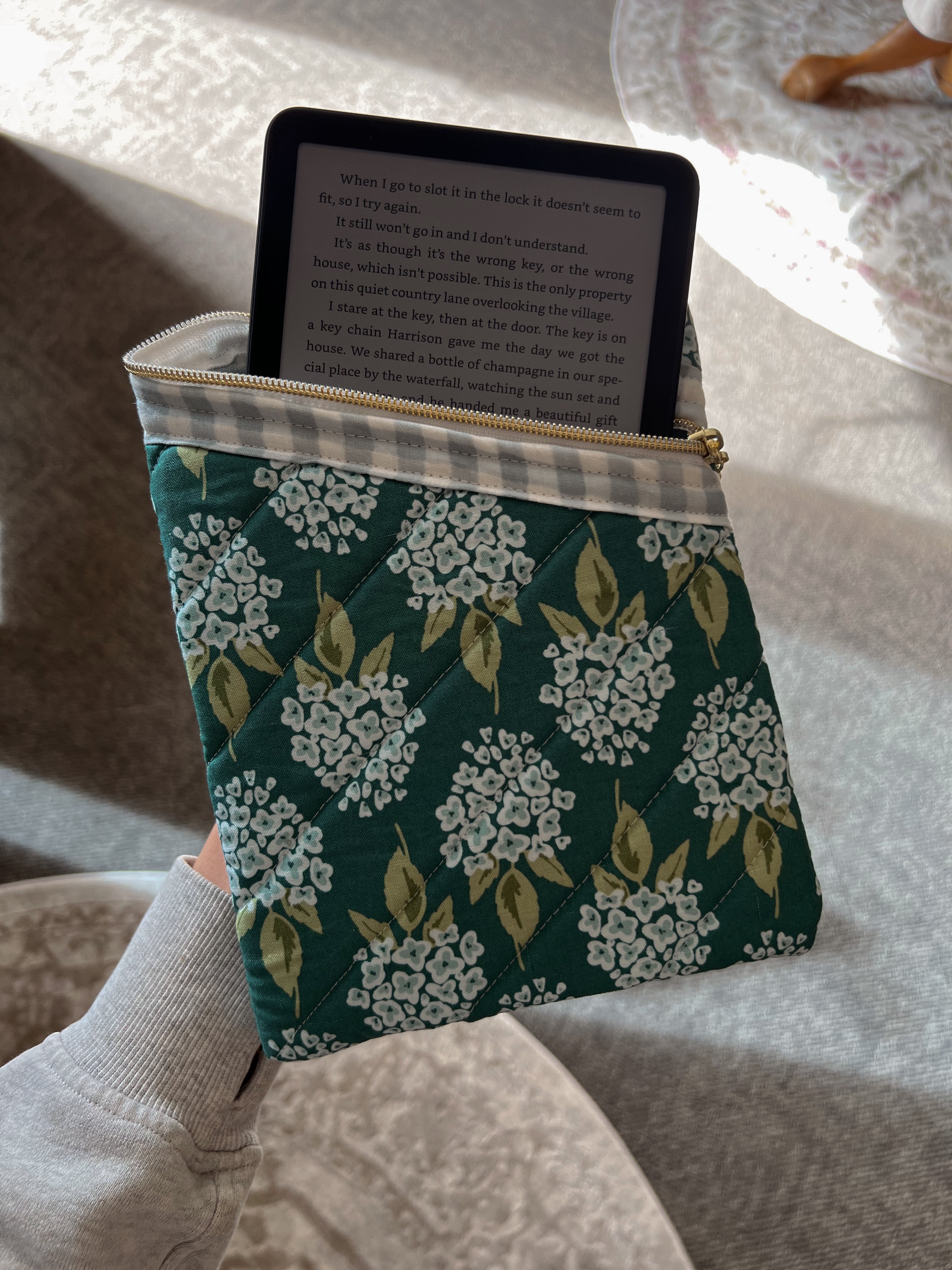 Kindle case, Tensaw thread co.