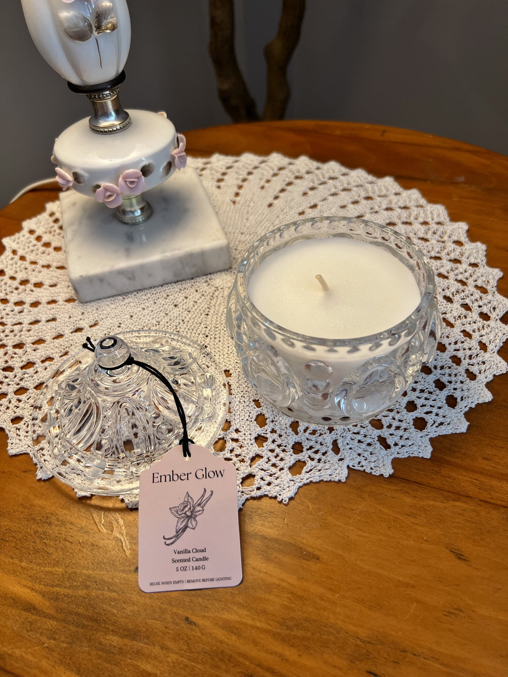 5oz glass candle/ Flora bunda