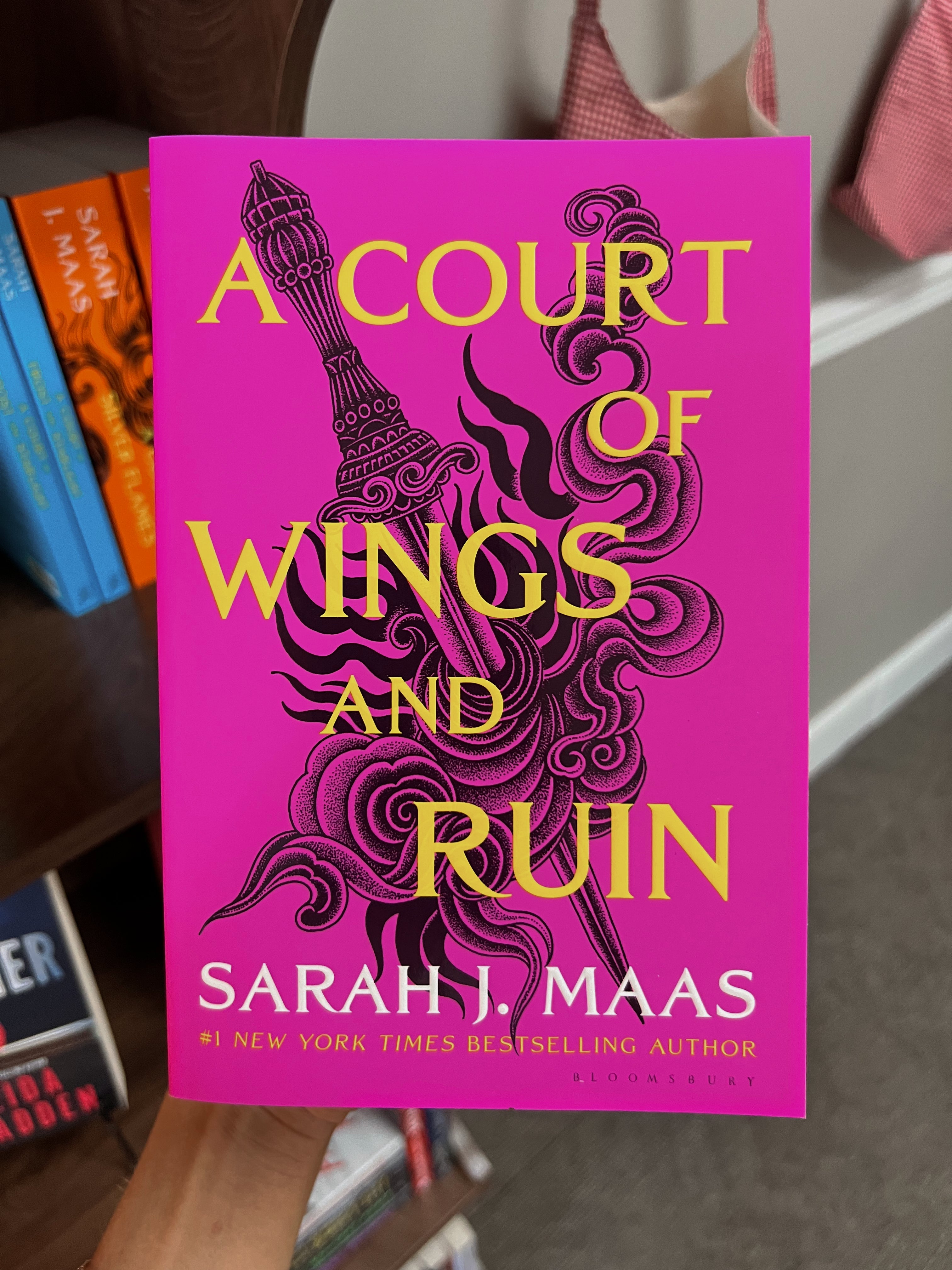 Maas, A Court Of Wings And Ruin