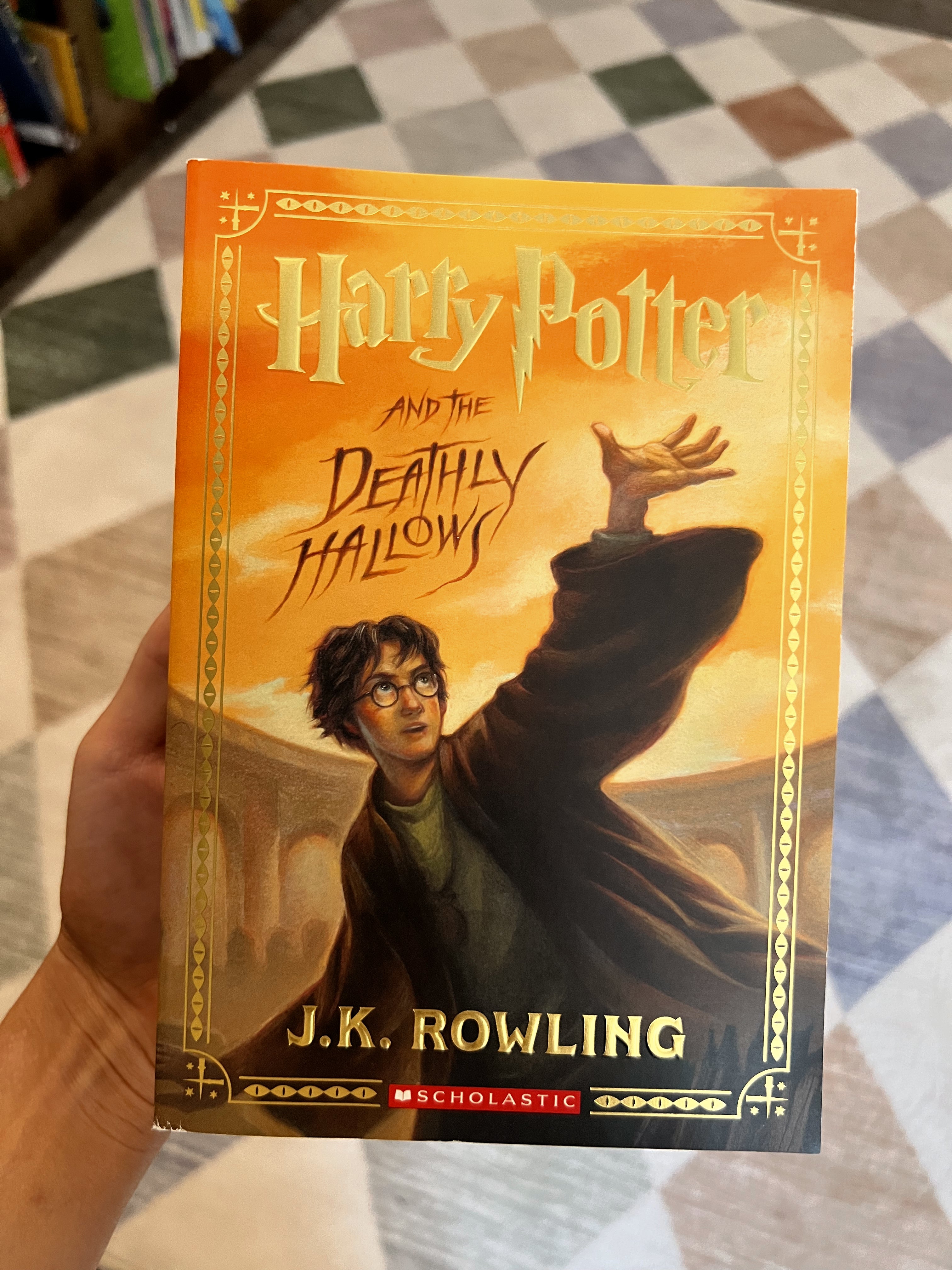 Rowling, Harry Potter And The Deathly Hallows