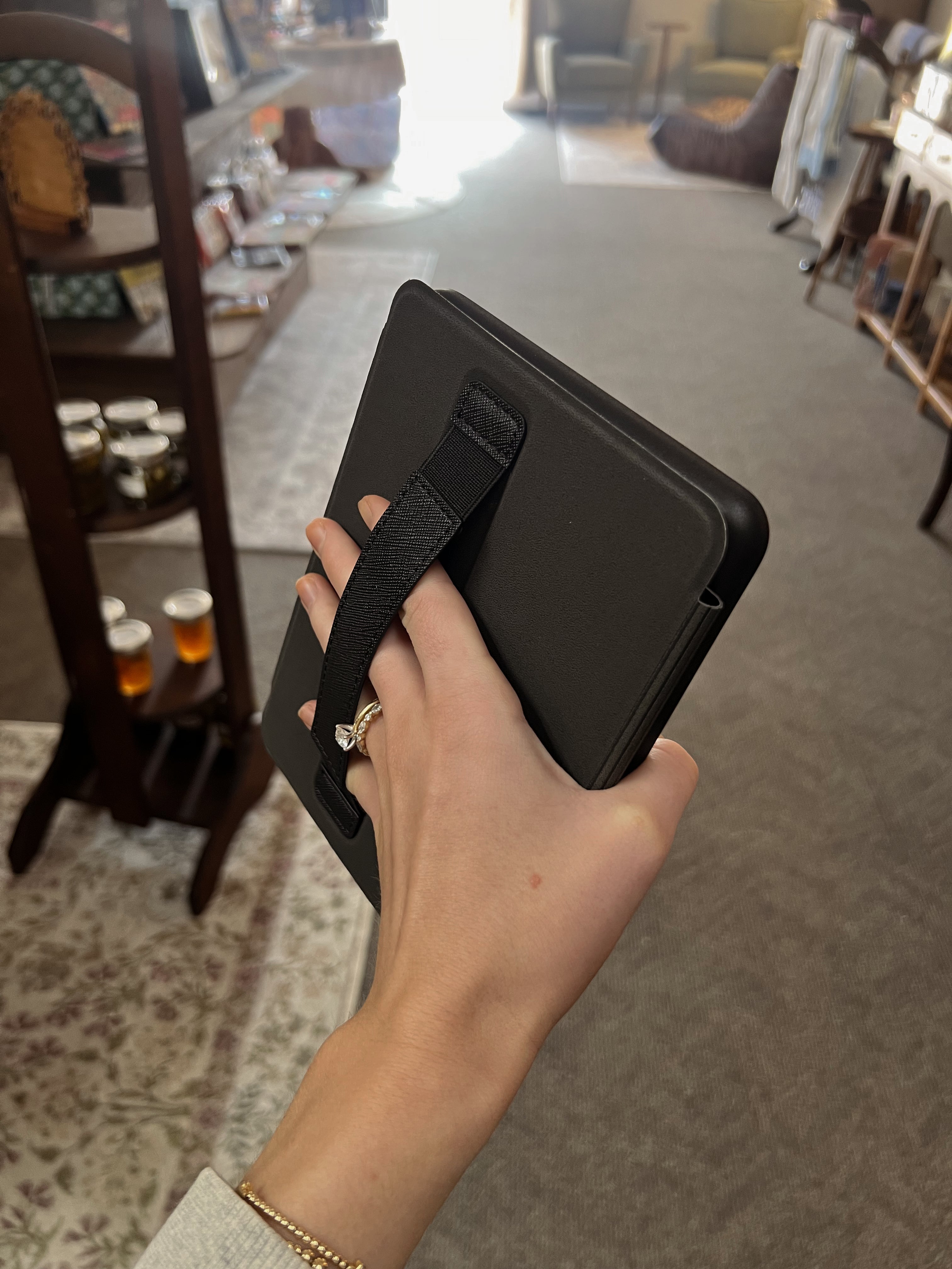 Kindle cases, The Fredrick family