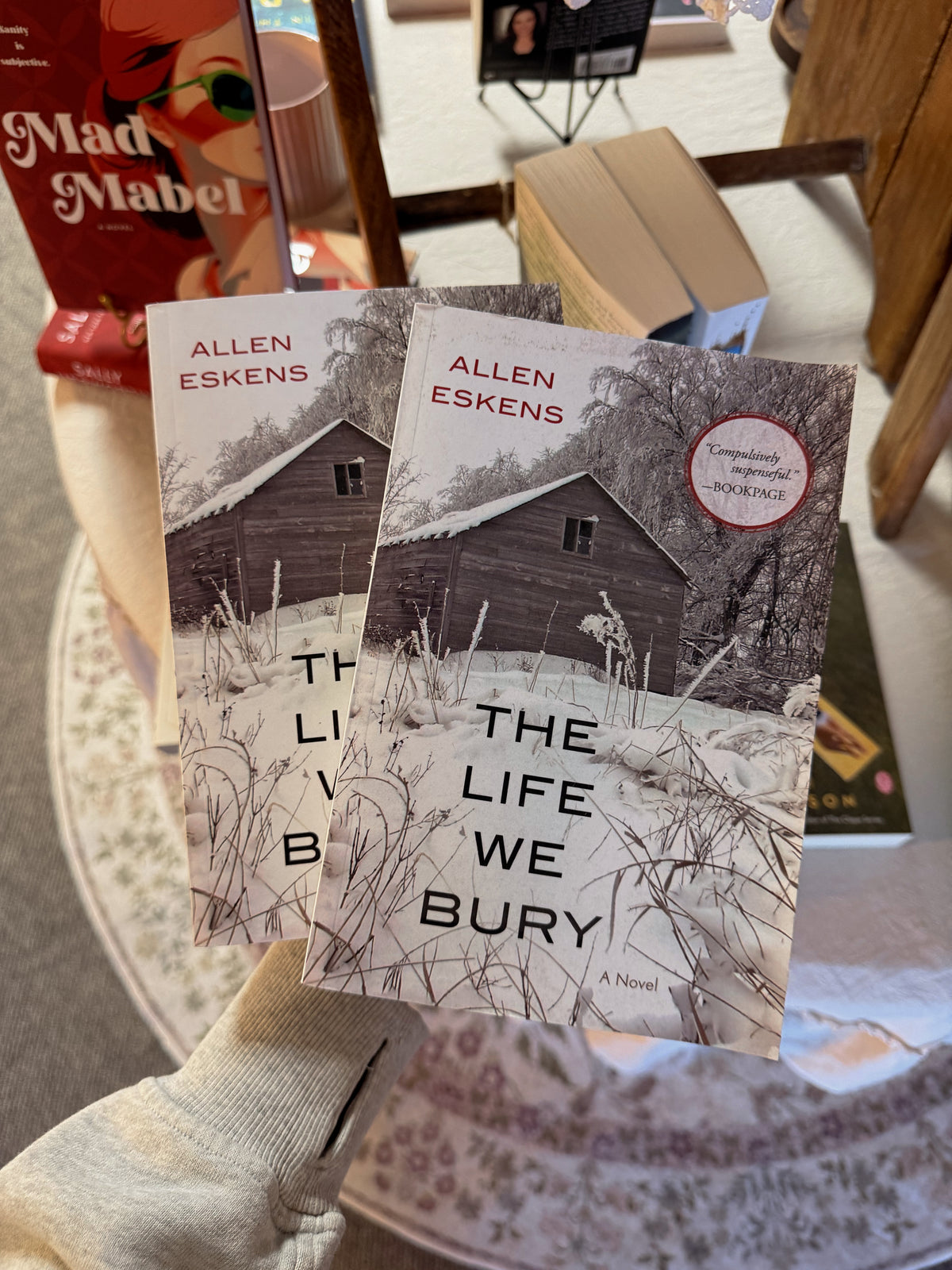Eskens, The life we bury